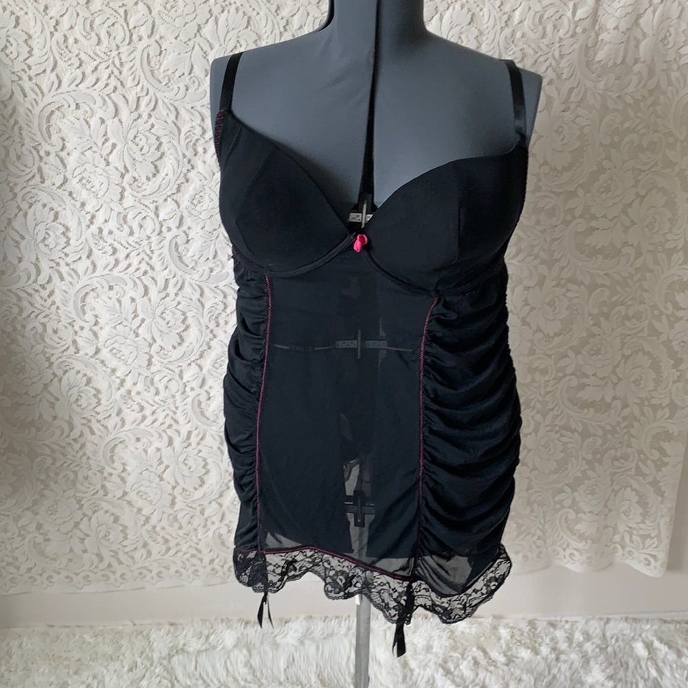 Cacique 22/24 Lace Chemise Black